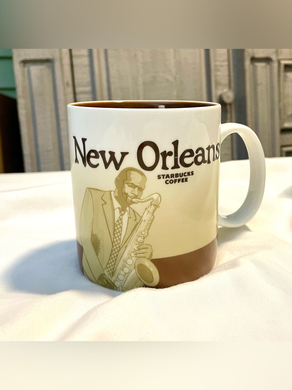 *EUC* Starbucks New Orleans Collector Series Mug-16oz-2009-Mug/Cup -Coffee/Tea